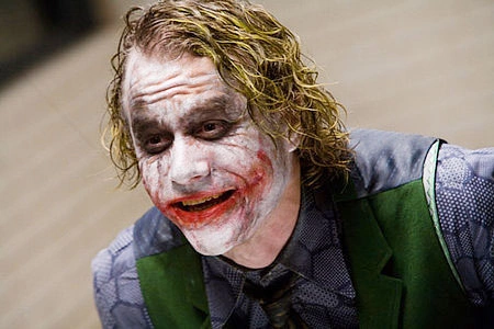 Diễn viên Heathe Ledger trong vai Joker. Ảnh: Films.