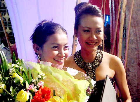 Niềm vui của hai Bông sen vàng trong cùng phim