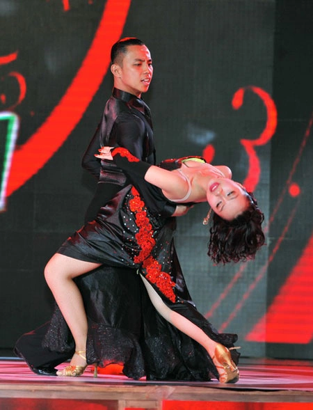 Chí Anh
