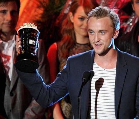 Tom Felton, ngôi sao của Harry Potter, cho biết giải thưởng sẽ được anh trưng bày trong nhà vệ sinh.