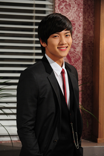 Hàn Ji Chang Wook