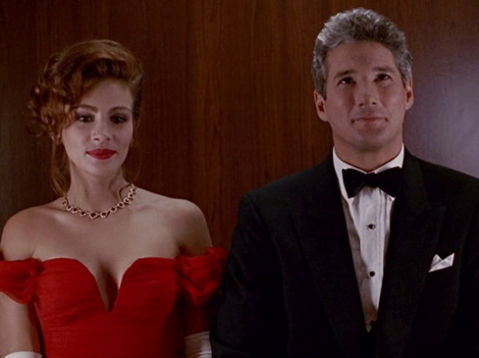 Julia Roberts sánh bước bên Richard Gere trong phim