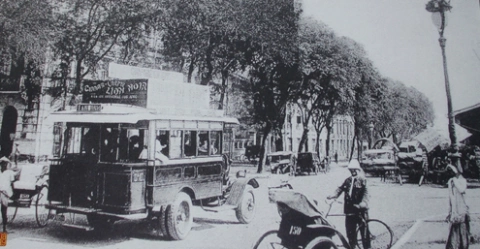 Tuyến xe đò từ Sài Gòn đi Vũng Tàu năm 1925. Tuyến xe đò từ Sài Gòn đi Vũng Tàu năm 1925.