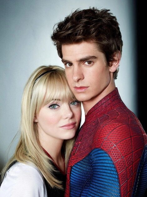 Hai diễn viên chính Emma Stone và Andrew Garfield trong