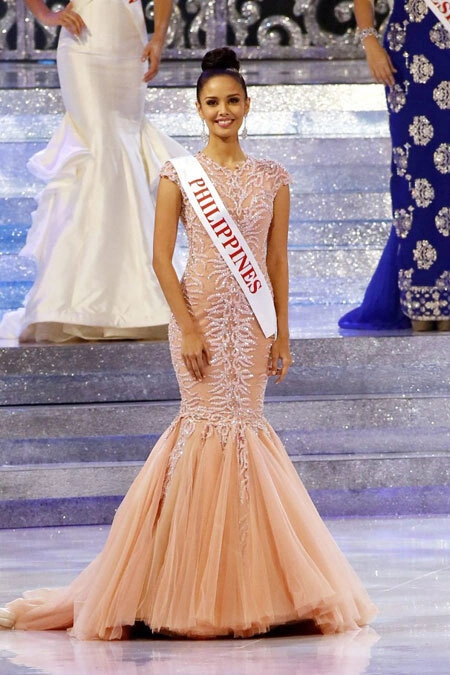 Megan Young được huấn luyện để có phong thái quý phái của