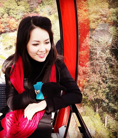 cô tranh thủ đi chơi và thăm thú nhiều lời. Chỉ với 4 ngày ngắn ngủi, bà mẹ một con đã đi được 3 thành phố lớn của Nhật Bản: Kyoto, Osakar, Kobe.