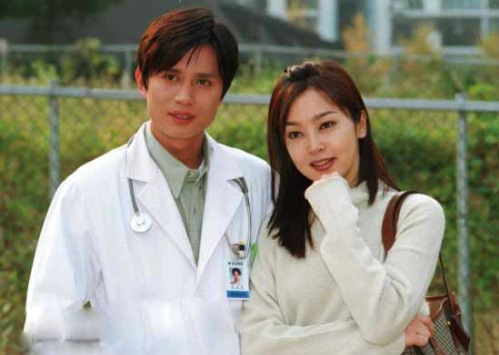 dan-sao-phim-cam-xuc-sau-22-nam-nguoi-bo-nghe-ke-chiu-tai-tieng-vi-scandal-6