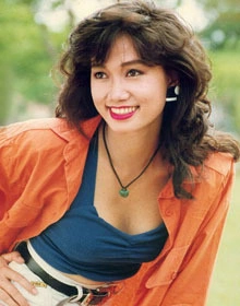 dan-nu-hoang-anh-lich-nguoi-lam-me-don-than-ke-le-bong-8