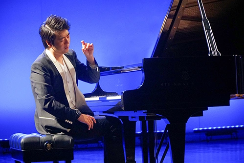 Thần đồng piano' Lang Lang khiến khán giả Hà Nội mê đắm - Báo VnExpress Giải trí