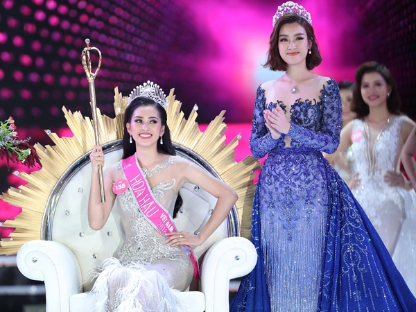 Tiểu Vy đã đăng quang Hoa hậu Việt Nam 2018