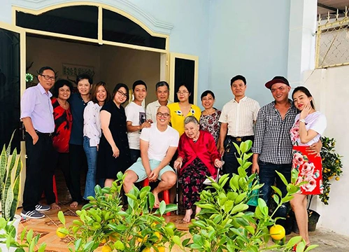 Đạo diễn Vũ Ngọc Đãng khoe hình ảnh gia đình trên trang cá nhân.