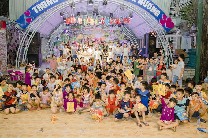 Tôi hy vọng không chỉ dịp Trung thu, mà còn nhiều dịp khác để tổ chức những chương trình ý nghĩa như thế này, Thanh Thúy nói thêm.