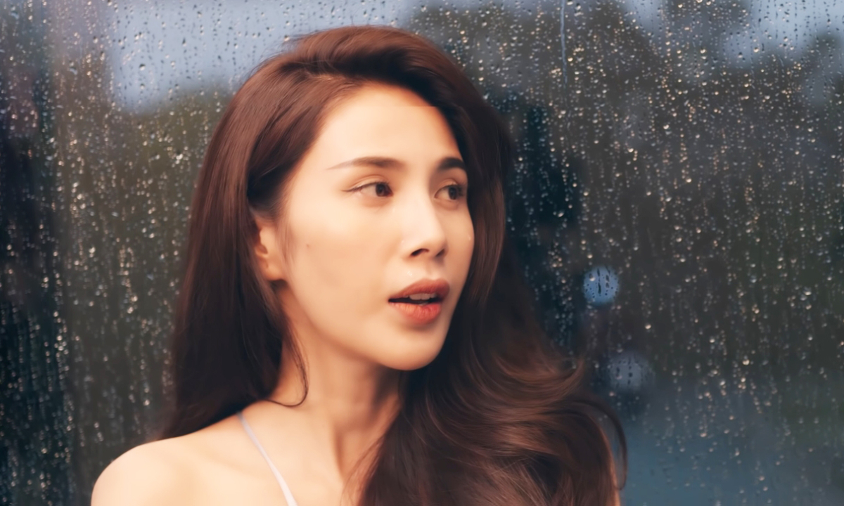 Thủy Tiên ra MV 'Sao anh không ăn'