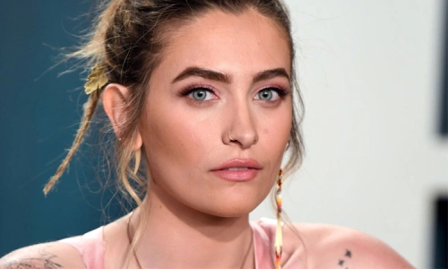 Paris Jackson: 'Cha dạy tôi làm việc chăm chỉ' - Báo VnExpress Giải trí