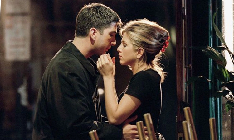 David Schwimmer phủ nhận hẹn hò Jennifer Aniston - Báo VnExpress Giải trí
