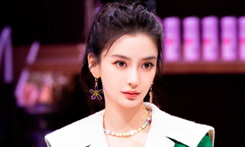 Diễn viên Angelababy - Tin tức mới nhất về Angelababy
