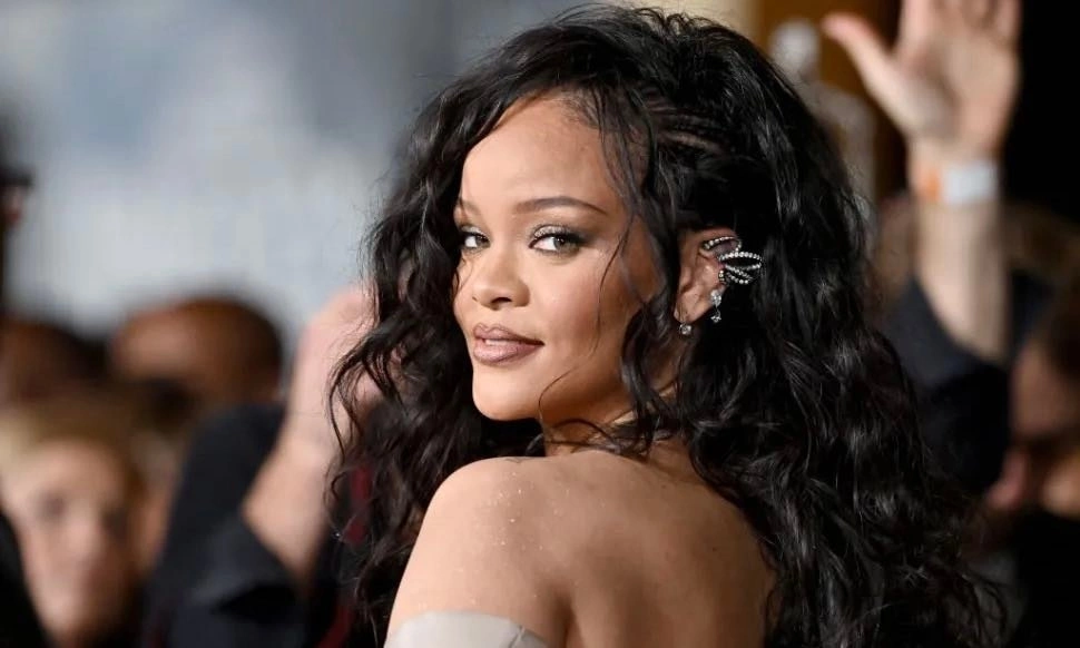 Rihanna tái xuất làng nhạc - Báo VnExpress Giải trí