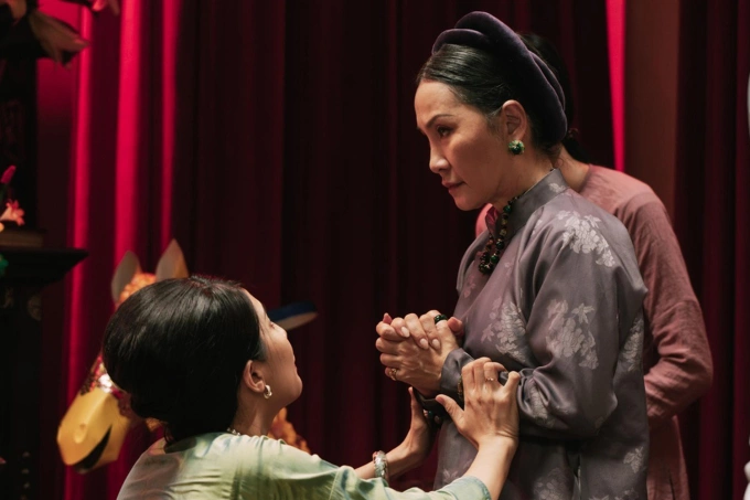 Nhân vật bà Bích được khắc họa như một người tàn nhẫn, trọng nam khinh nữ. Ảnh: Thanh Huyền