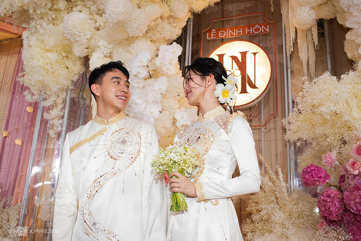 Inside beauty queen Nguyen Phuong Nhi's engagement ceremony with ... Image Nguyễn Phương Hằng image beautiful image beautiful - Inside beauty queen Nguyen Phuong Nhi's engagement ceremony with ...