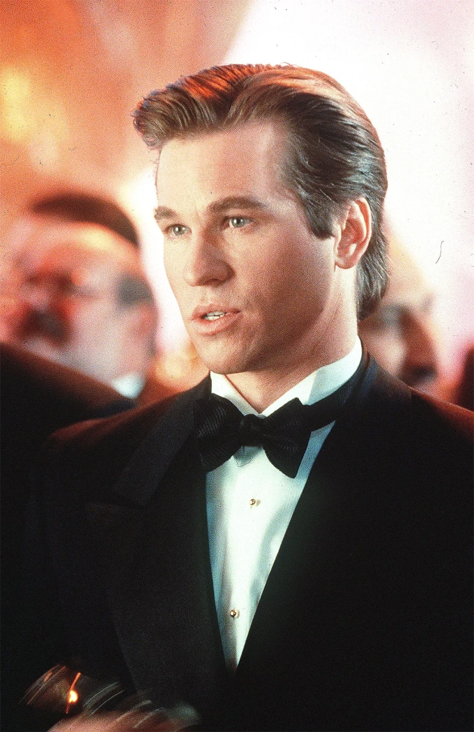 Val Kilmer trong phim Batman Forever (1995). Ảnh: Warner Bros.