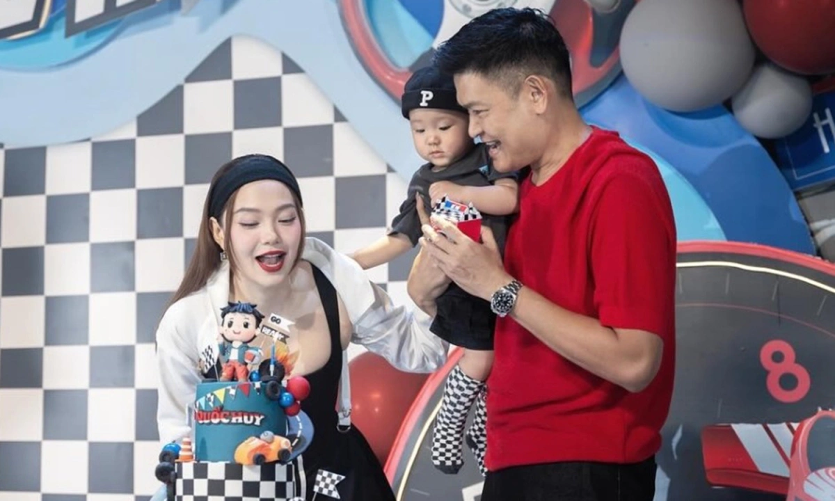 Minh Hằng là ai - Hành trình chinh phục trái tim người hâm mộ qua đa năng nghệ thuật 6 Minh Hằng là ai - Hành trình chinh phục trái tim người hâm mộ qua đa năng nghệ thuật