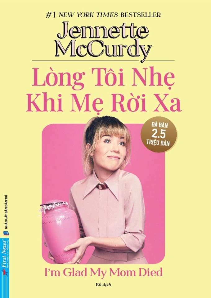 Bìa Lòng tôi nhẹ khi mẹ rời xa, 488 trang, phát hành trong nước đầu tháng 6/2024. Ảnh: First News