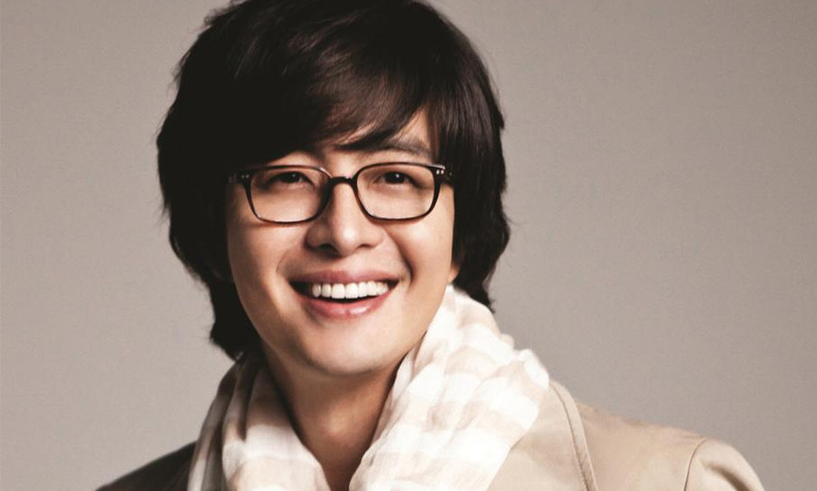 'Mối tình đầu' Bae Yong Joon sống kín tiếng
