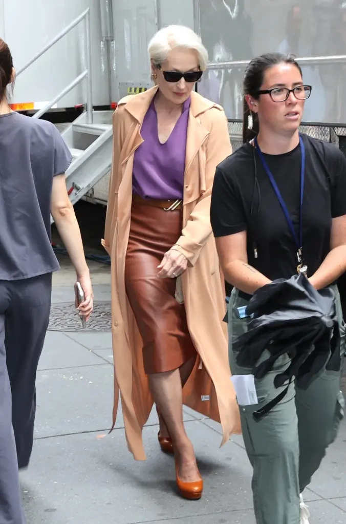 Bà Meryl Streep trên phim trường The Devil Wears Prada 2. Ảnh: GC Images