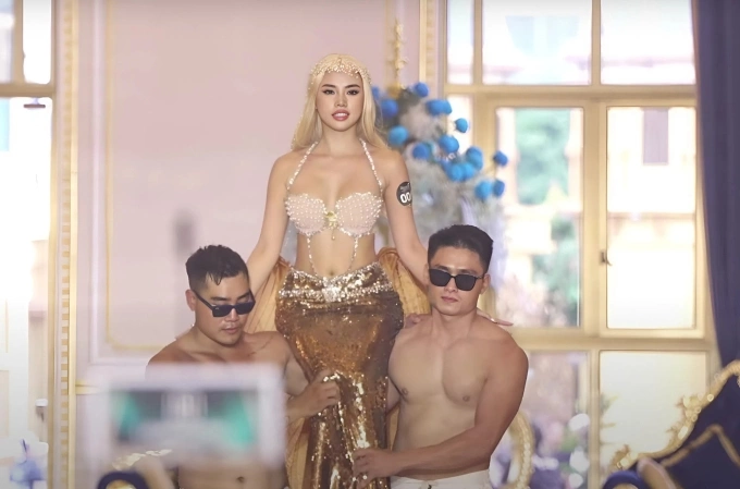 Màn xuất hiện của thí sinh Miss Grand Vietnam 2025 bị nhận xét làm lố.
