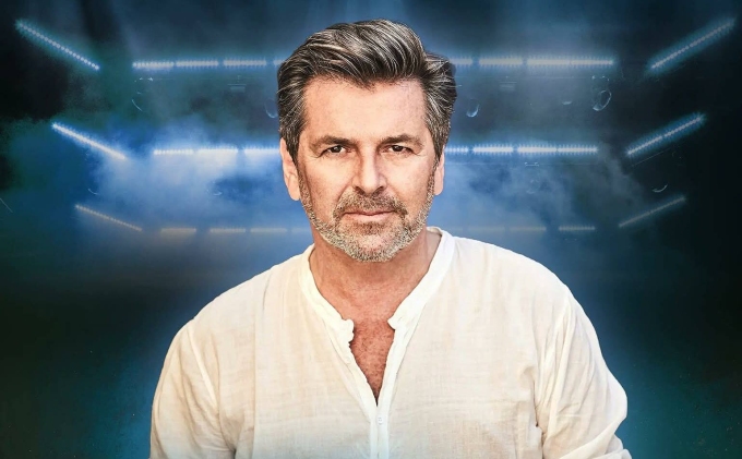 Thomas Anders trên poster chương trình Melody of two Nations. Ảnh: Ravolution Asia