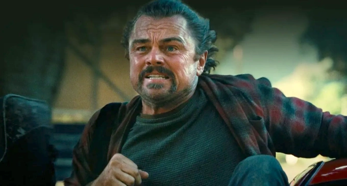 Leonardo DiCaprio trong One Battle After Another. Ảnh: Warner Bros. Pictures