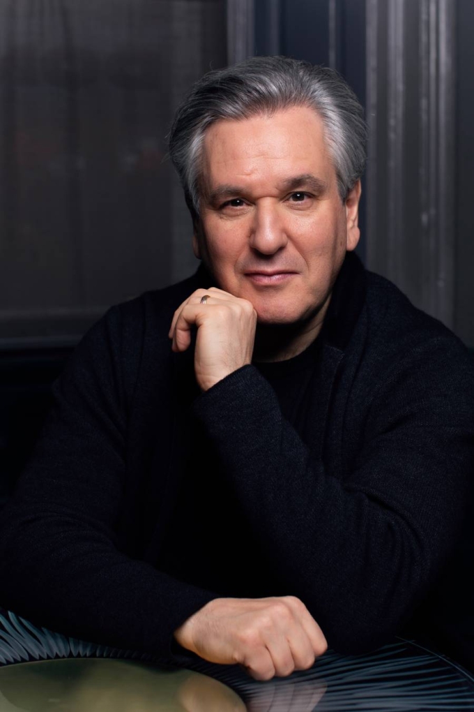 Nhạc trưởng Sir Antonio Pappano. Ảnh: FrancesMarshall