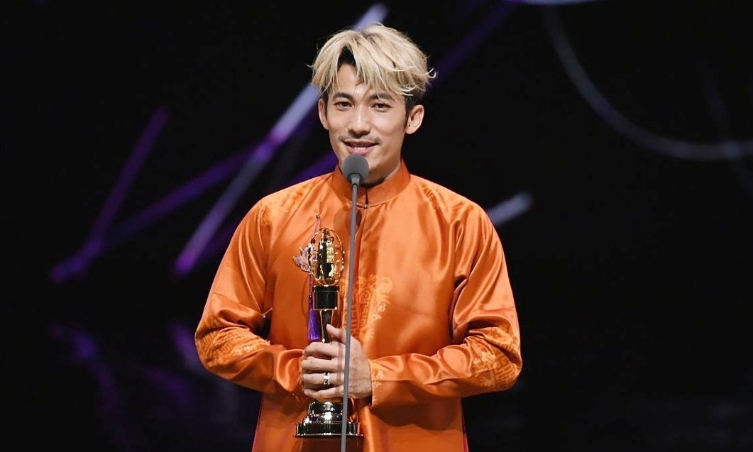 Liên Bỉnh Phát đoạt giải Kim Chung