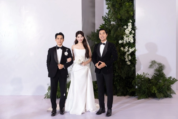 MC Nguyên Khang dẫn dắt phần