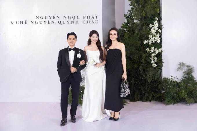 Á hậu Thủy Tiên nói vui khi thấy Quỳnh Châu lên xe hoa với Phát Nguyễn sau 5 năm gắn bó.