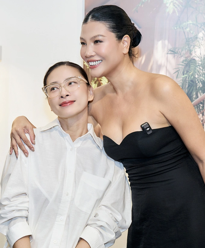 Ngô Thanh Vân và Vũ Cẩm Nhung có mối quan hệ thân thiết trong cuộc sống lẫn công việc. Ảnh: Nhân vật cung cấp