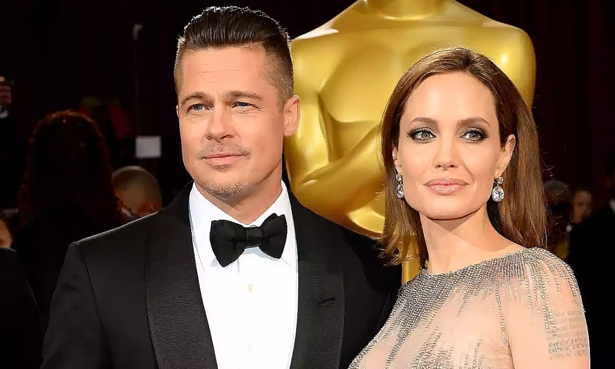 Brad Pitt 'gây sức ép cho Angelina Jolie'