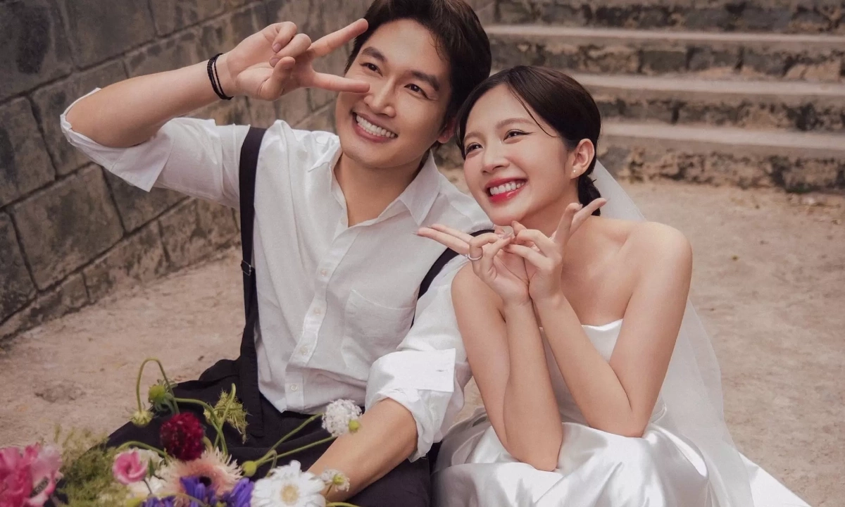 Diễn viên Đình Tú - Ngọc Huyền cưới