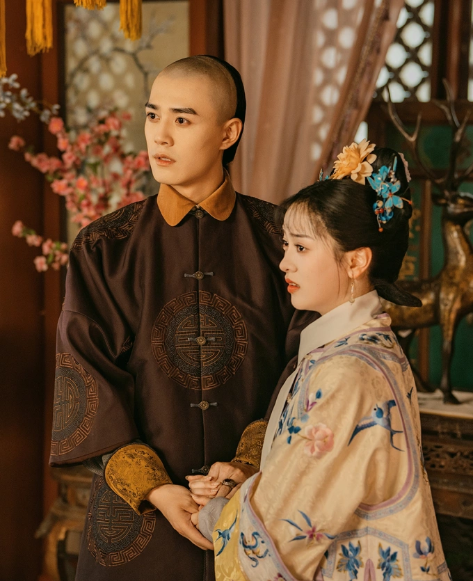 Từ Viên Ngật Na và Viên Tử Minh đóng Hạ Tử Vi, Nhĩ Khang. Ảnh: Mango TV