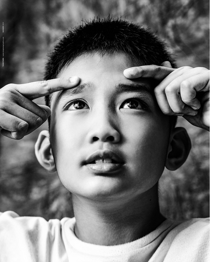 Tác phẩm chân dung về trẻ rối loạn phổ tự kỷ của nhiếp ảnh Tang Tang. Ảnh: Ban tổ chức cung cấp