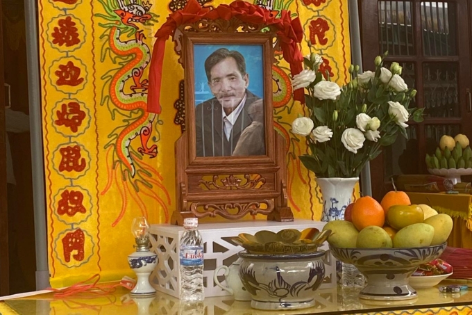 Di ảnh của Thương Tín tại quê nhà. Ảnh: Tô Hiếu