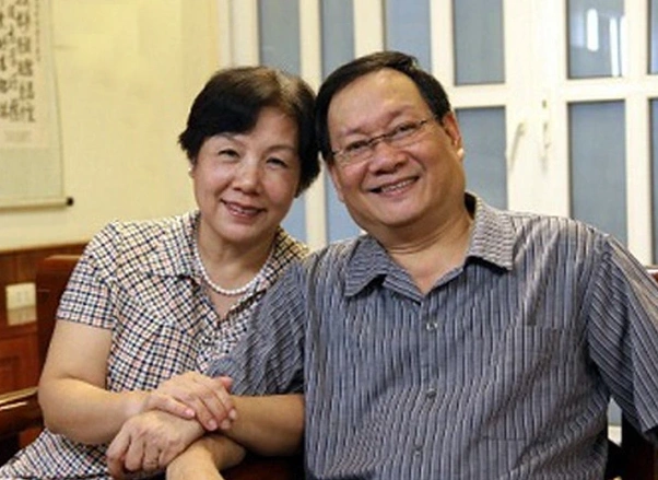 Nghệ sĩ Tiến Đạt bên vợ. Ảnh: Nhân vật cung cấp