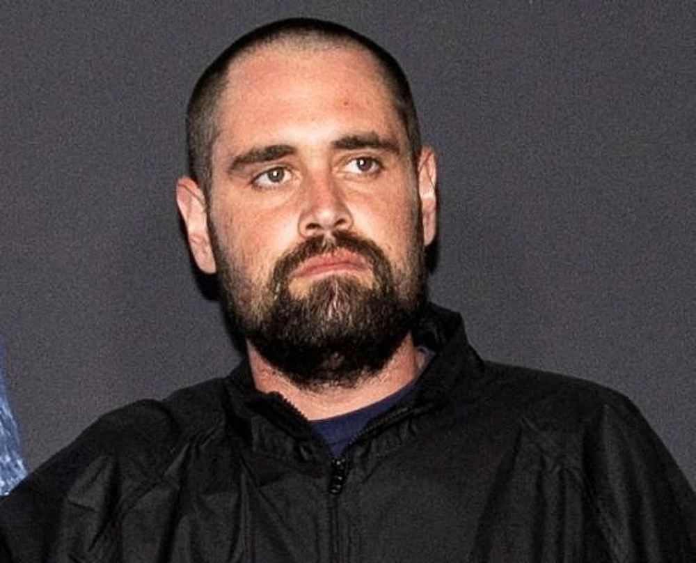 Con trai bị buộc tội giết vợ chồng đạo diễn Rob Reiner - Báo VnExpress Giải trí