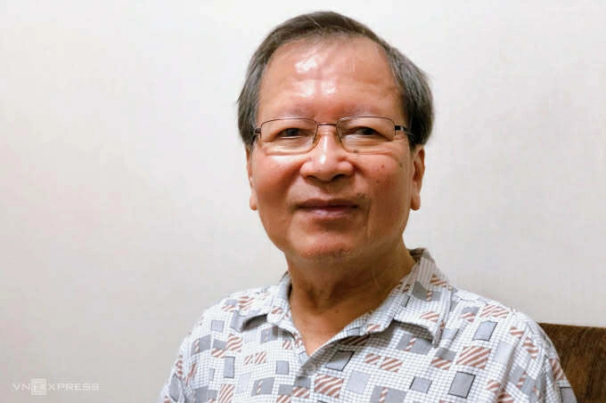 Soạn giả Lê Duy Hạnh vào năm 2021. Ảnh: Mai Nhật