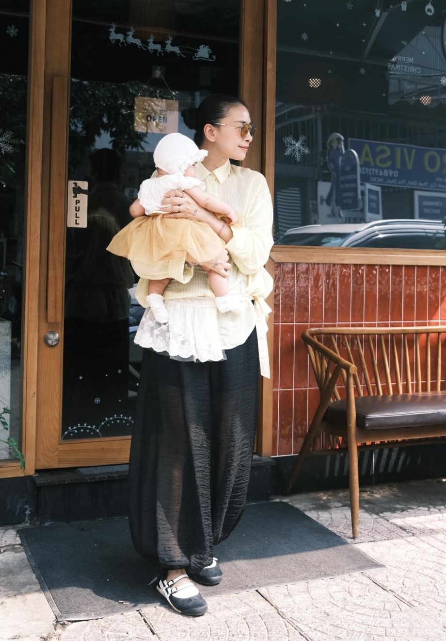 Huy Trần Tự Tay Nấu Ăn Cho Con Gái Gạo Của Ngô Thanh Vân