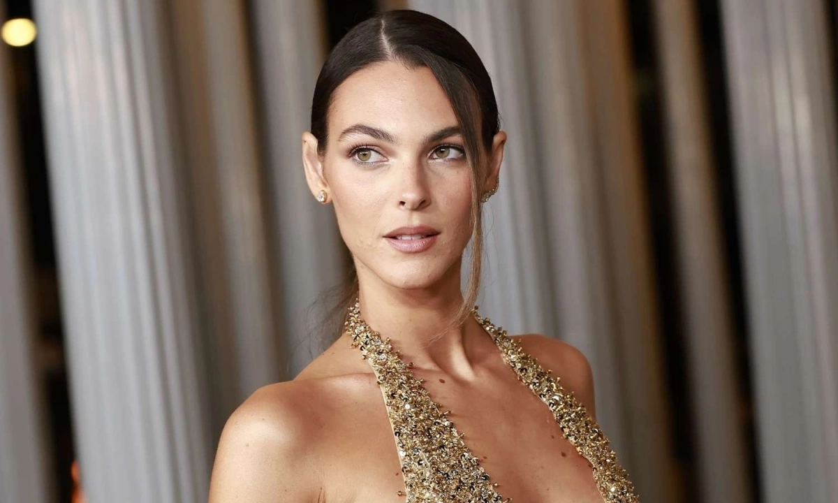 Bạn gái Leo DiCaprio tình duyên, sự nghiệp thăng hoa