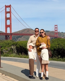 Gu mặc đồng điệu của gia đình Hồ Ngọc Hà