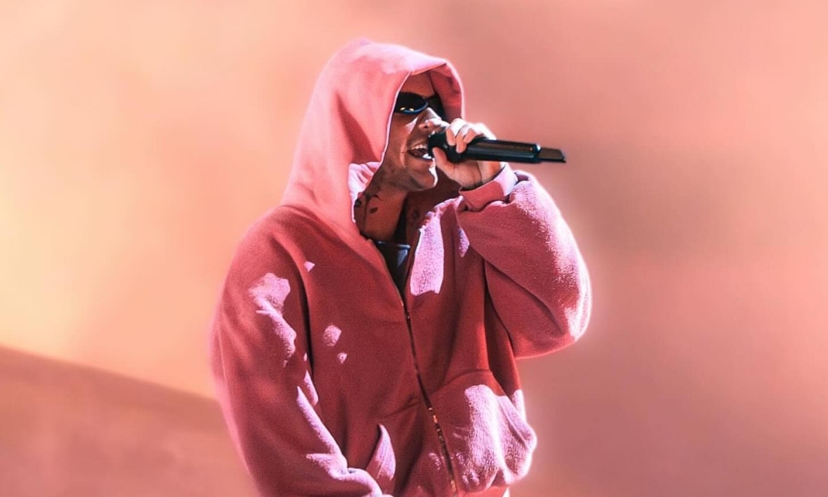 Justin Bieber phá kỷ lục bán đồ ở Coachella