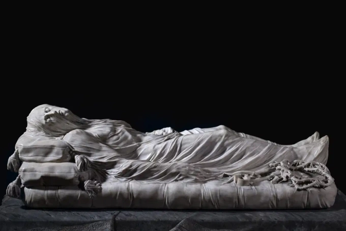 Bức tượng Veiled Christ đang được trưng bày tại Bảo tàng nhà nguyện Sansevero ở Naples, Italy. Ảnh: Sansevero Chapel Museum