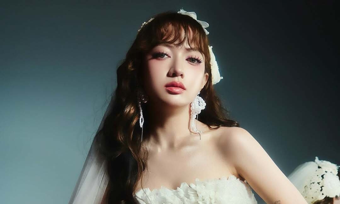 Xuân Nghi làm tiệc độc thân bên dàn 'Chị đẹp'